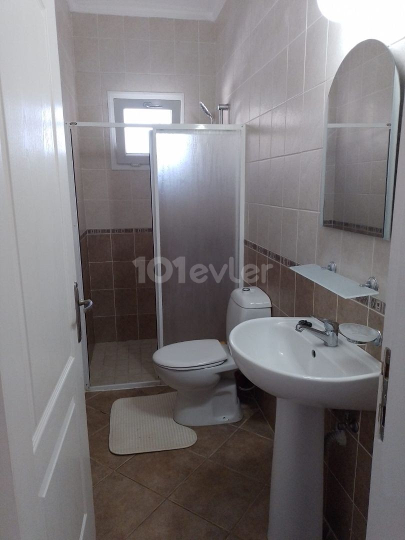 Kyrenia Edremit 3+1 Fully Furnished Apartment for Rent 