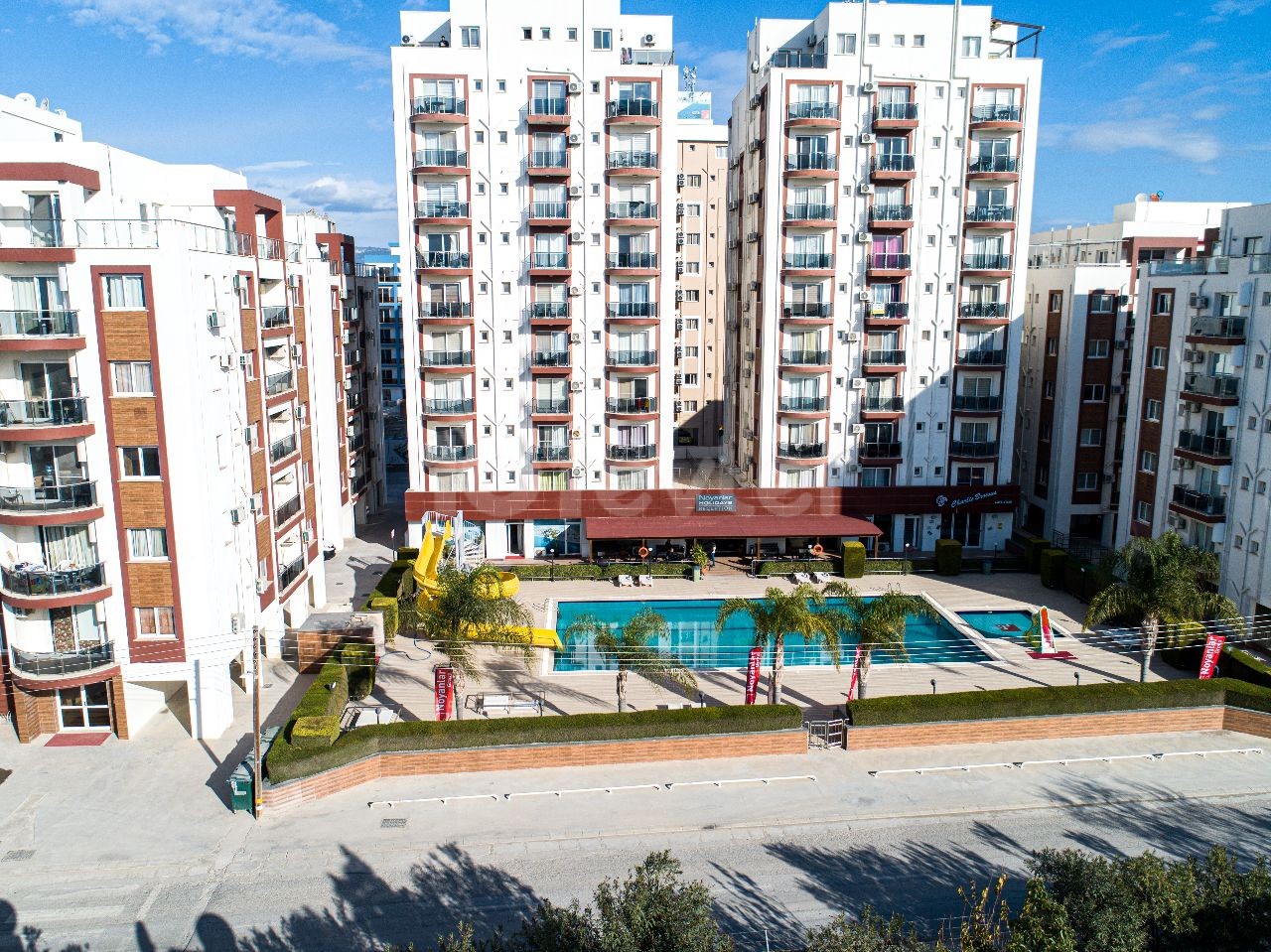 Great Price On This 1+1 Flat 2 Minutes Walking To The Beach!