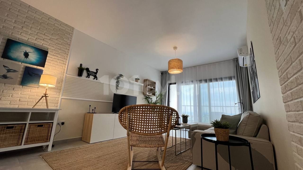 Caesar 4 Zwei-Zimmer-Wohnung - 9. Stock mit Meerblick