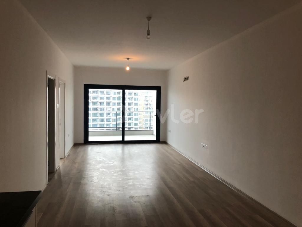 Marvelous 1+1 8Th Floor, Ready To Move , Amazing Price