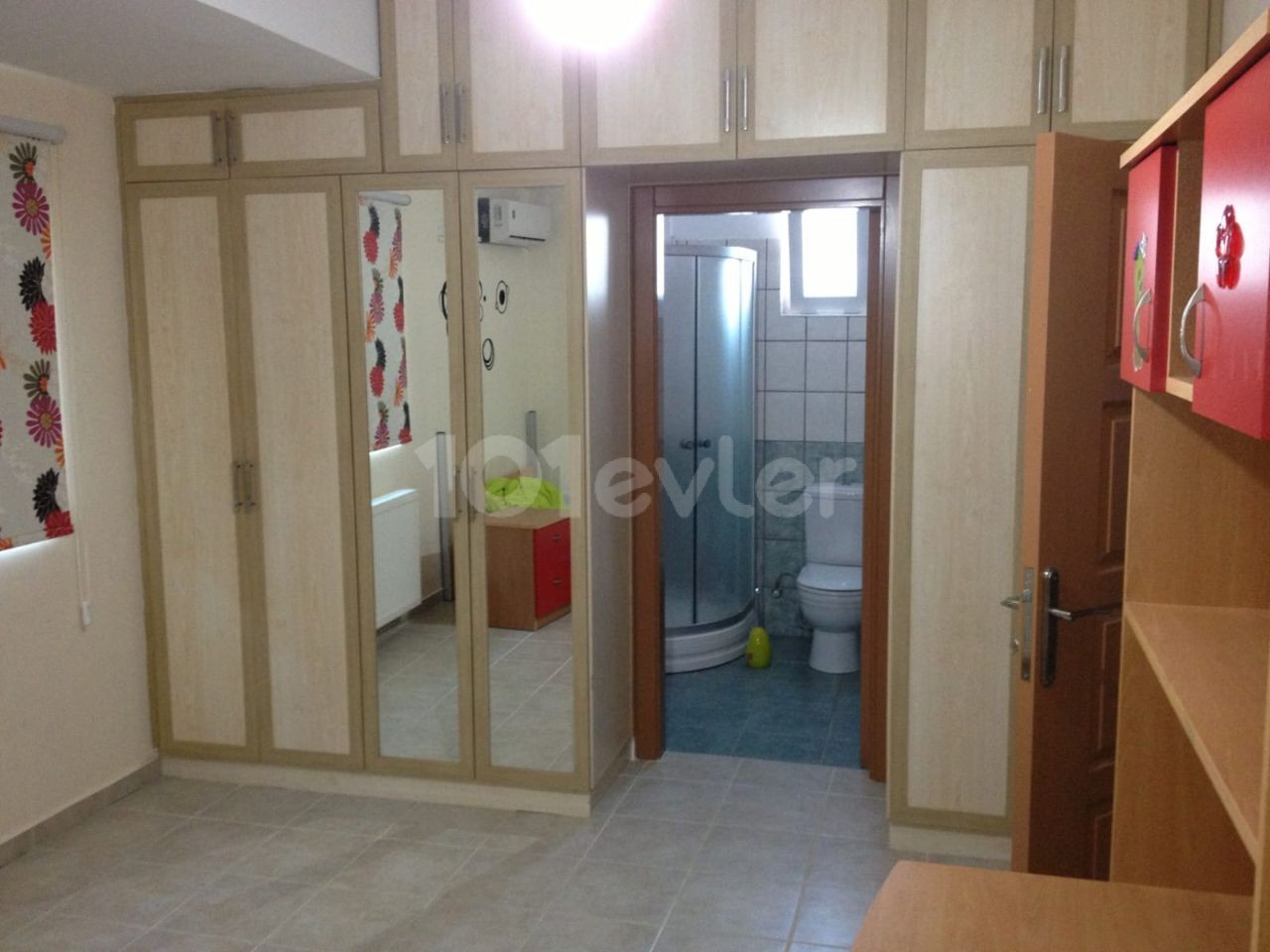 TURKISH FINANCIAL TRIPLEX 6+1 VILLA FOR SALE IN KAYMAKLI 