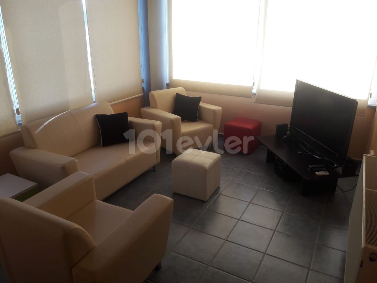 TURKISH FINANCIAL TRIPLEX 6+1 VILLA FOR SALE IN KAYMAKLI 