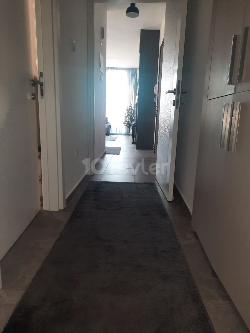 بنتهاوس للبيع 2+1 PENTHOUSE-WOHNUNG ZU VERKAUFEN IN GÖNYELI