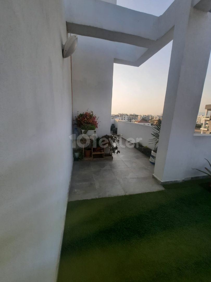 GÖNYELİDE بنتهاوس للبيع SATILIK  2+1  PENTHOUSE    DAİRE