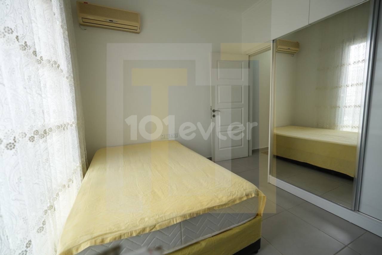 2+1 in çanakale area 400$ for minimum 6 months rent