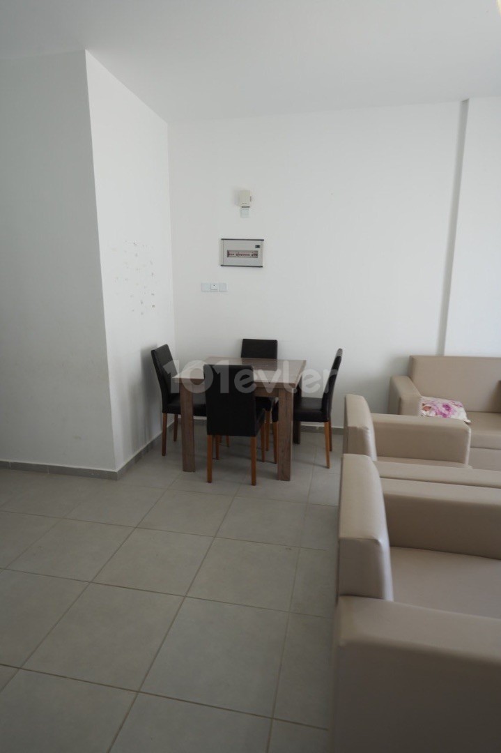 2+1 Wohnung Salamis Bereich,450$