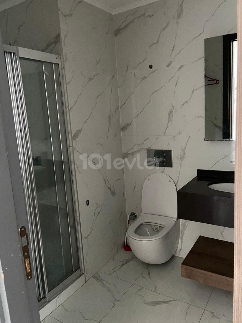 2+1 Luxuswohnung in Salamis, 700$