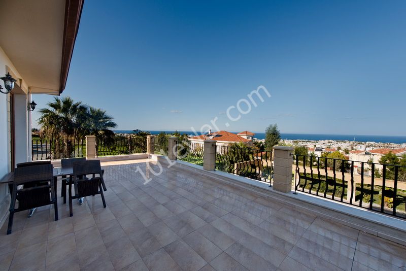 1000m2 Ultra Lux Mansion in 5.5 Acres of Land in Kyrenia - Suitable for Bank Loan ** 