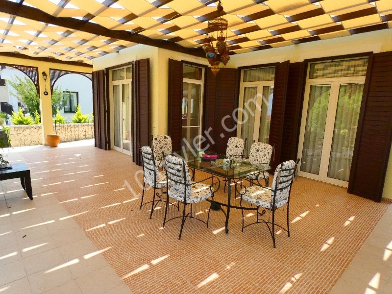 Luxury Villa with Private Swimming Pool with 3+1 Turkish Cob in Kyrenia Çatalköy ** 