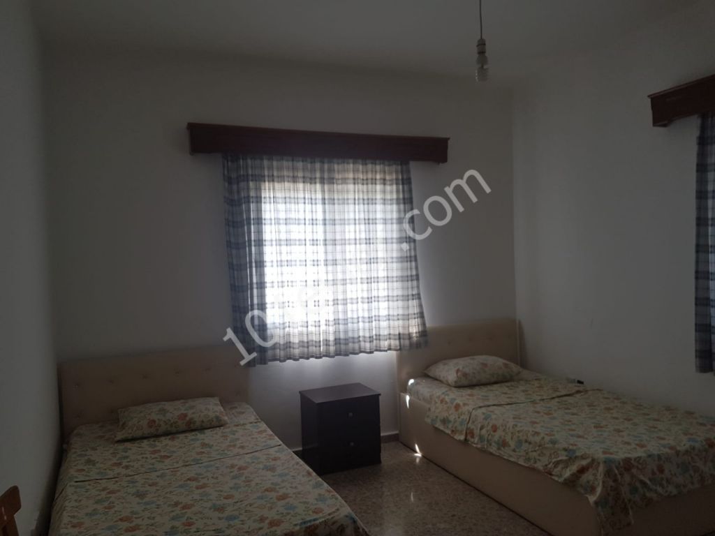 Girne Karaoğlanoğlu bölgesinde 3+1 Yüzme havuzlu - Full Eşyalı Villa