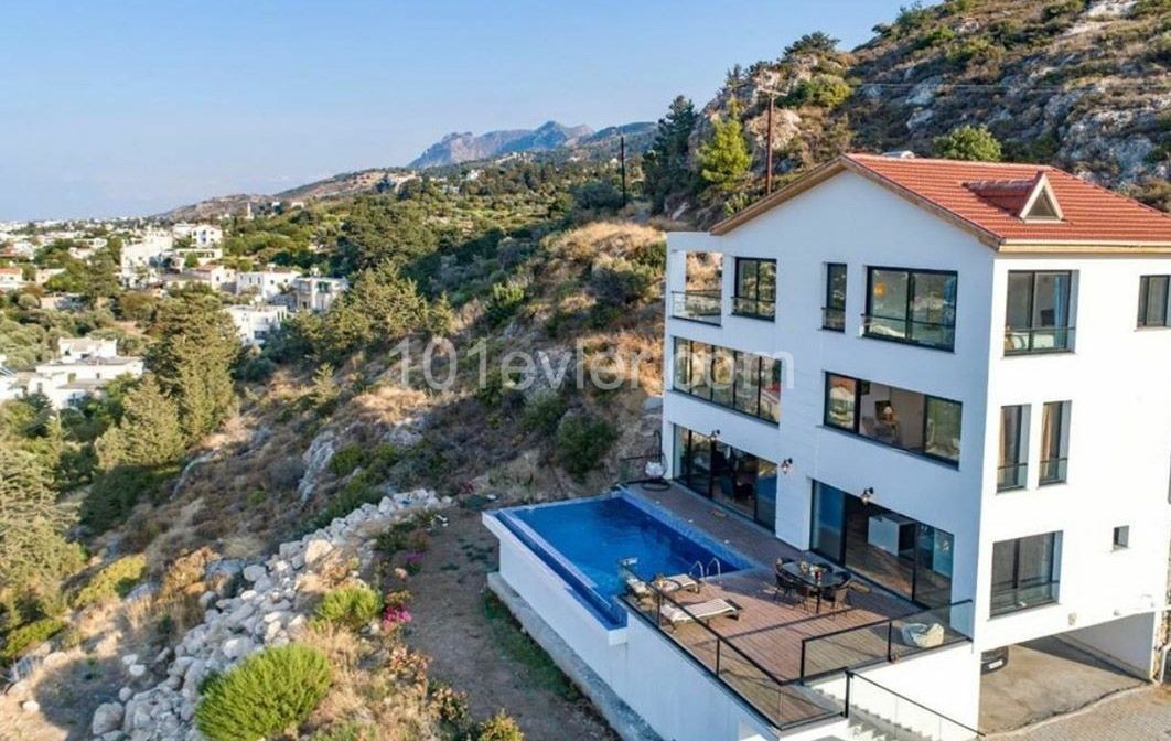 Luxury Villa with a Magnificent Sea View in Kyrenia Lapta -is eligible for a Bank Loan ** 