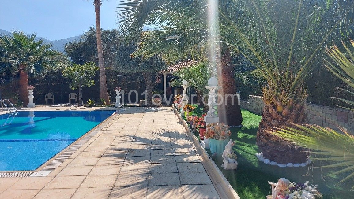 Llogara Deluxe villa in Karakum da 1000m2 mit privatem Pool 4 Schlafzimmer Lu Llogara Villa-Gutschrift ** 