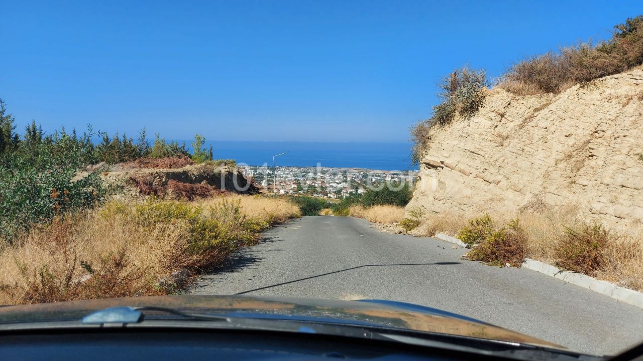 Mühteşem manzaraya sahip satılık arsalar. Yeşiltepe, Girne