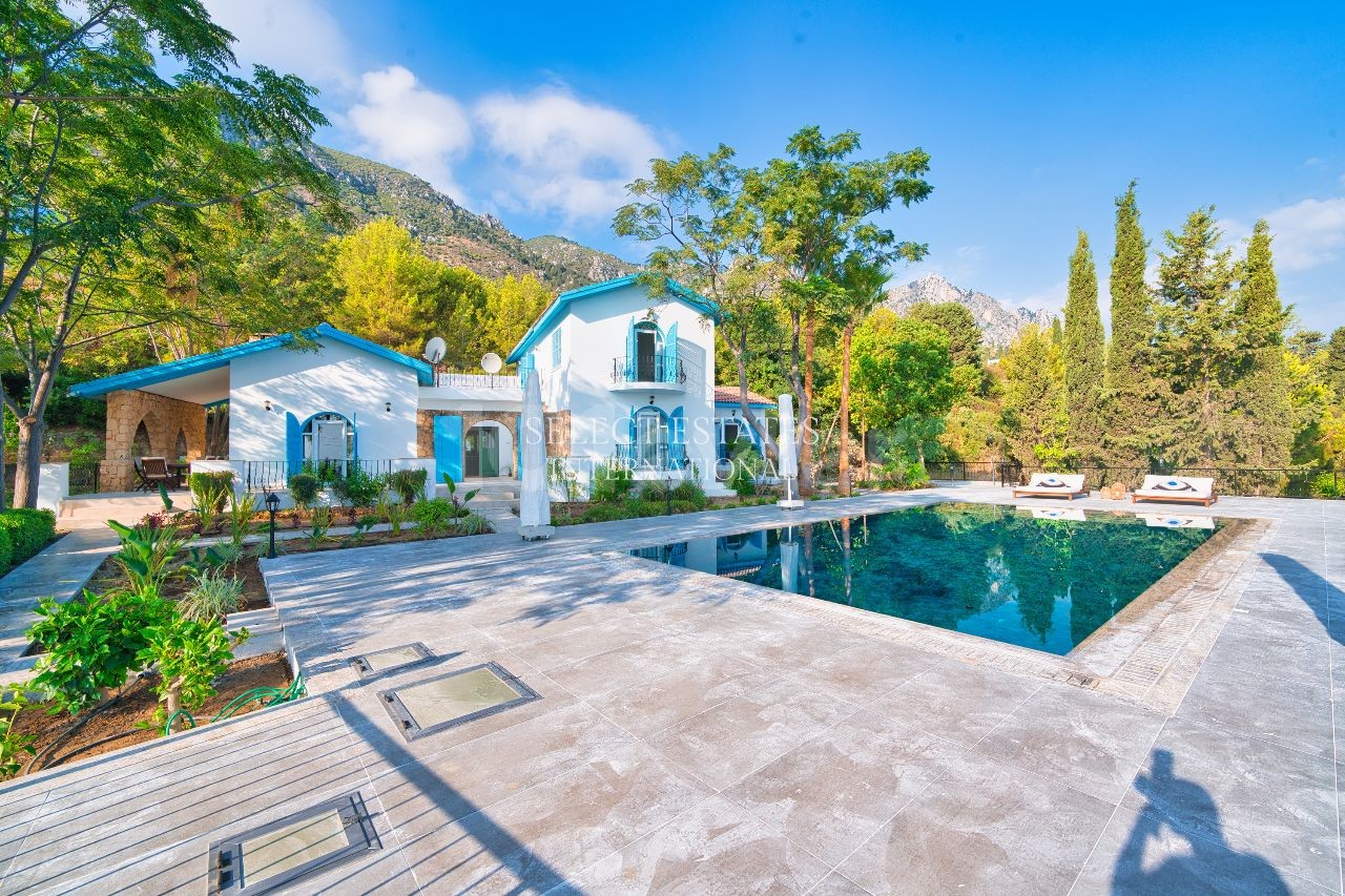 Wunderschöne Villa zu vermieten in Kyrenia ** 