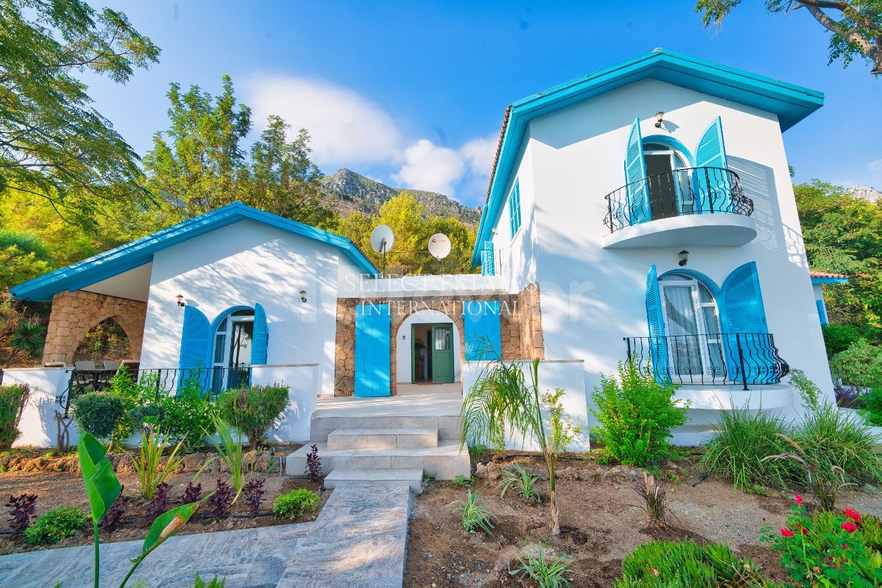 Wunderschöne Villa zu vermieten in Kyrenia ** 