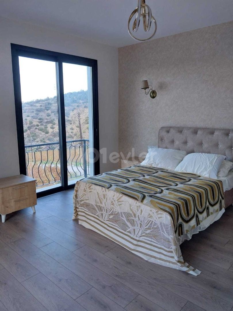 4 Bedroom Luxury Villa for sale in Alsancak