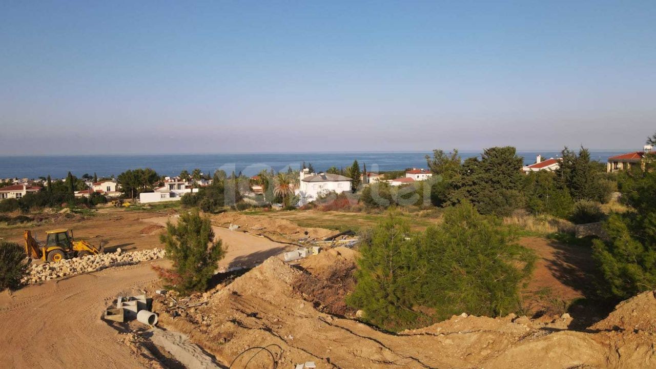 Grundstück zum Verkauf in Girne, Alsancak