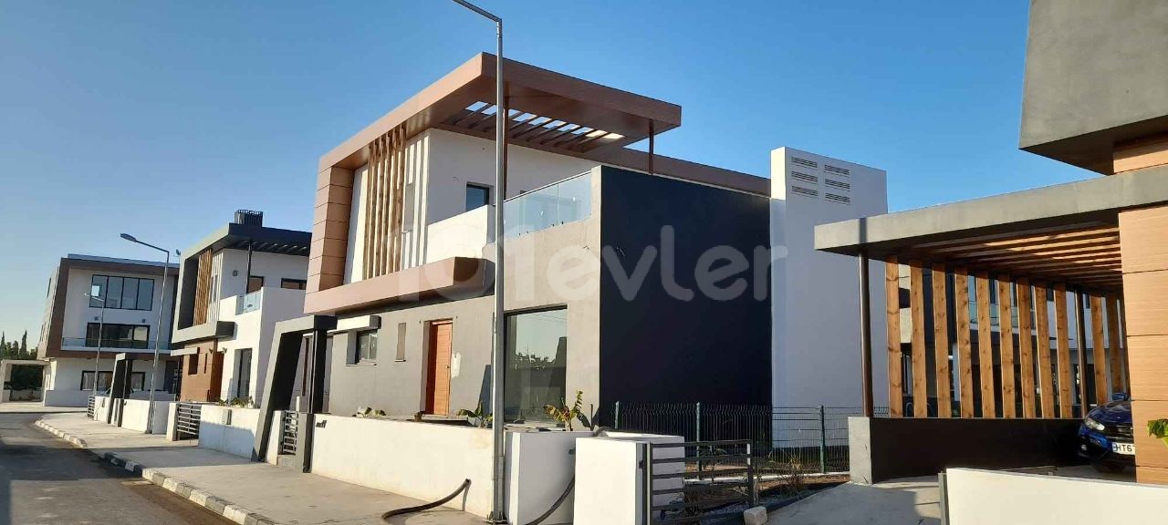 Gazimağusa'da Satılık 3 Yatak Odalı Villa