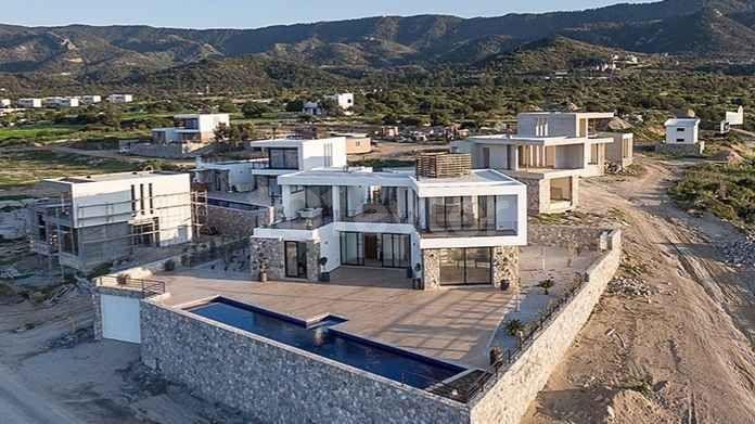 3 Bedroom Luxury Vila for Sale in Bahceli