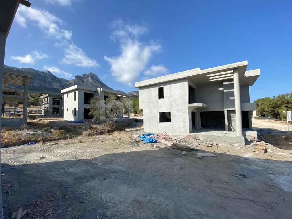 Zeytinlik'te Türk Tapulu 4 Yataklı Villa