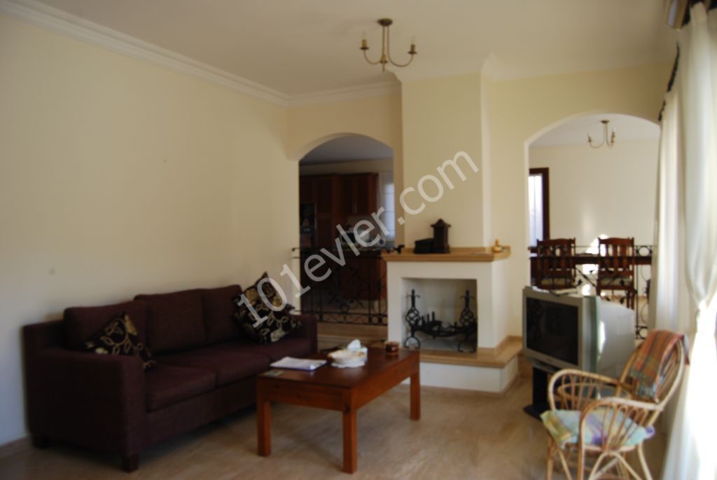 Villa For Sale in Alsancak, Kyrenia