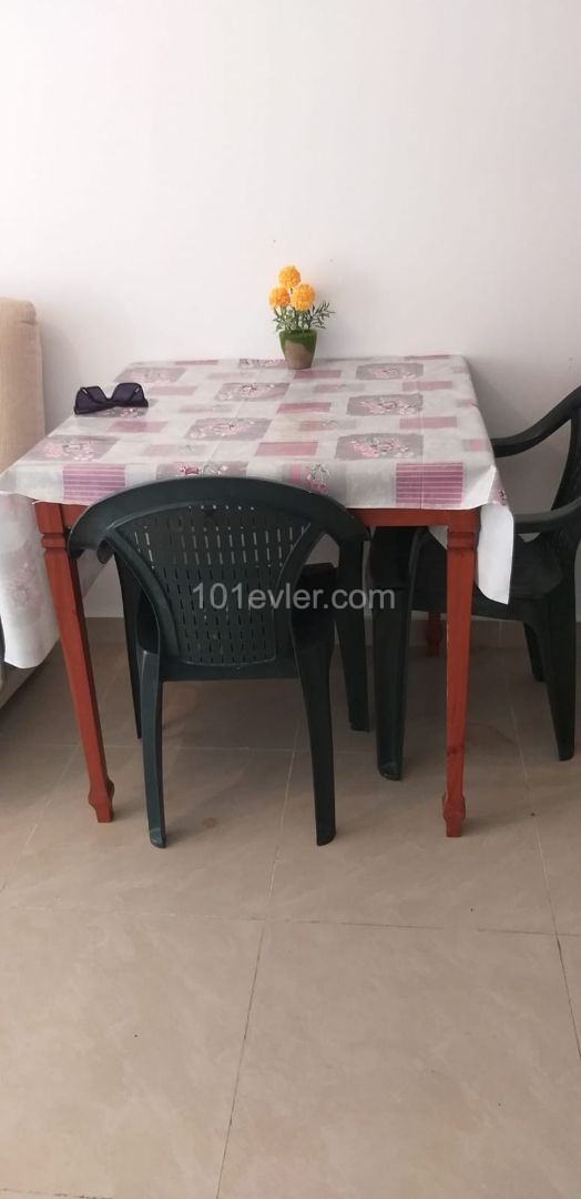 Girne merkezde 2+1  kiralık daire 