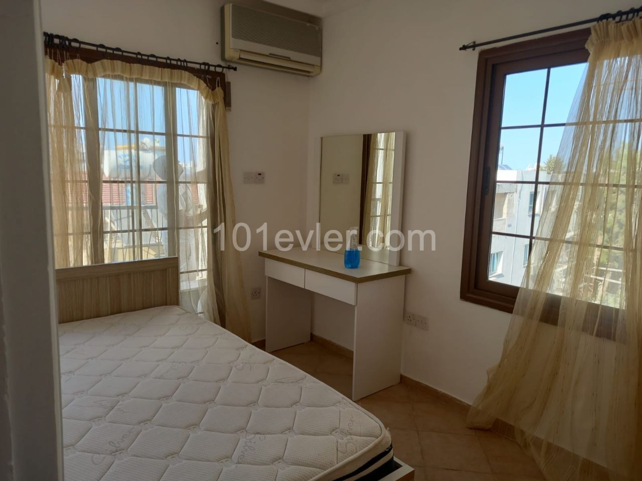 Girne Merkez'de kiralık 2+1  penthouse 