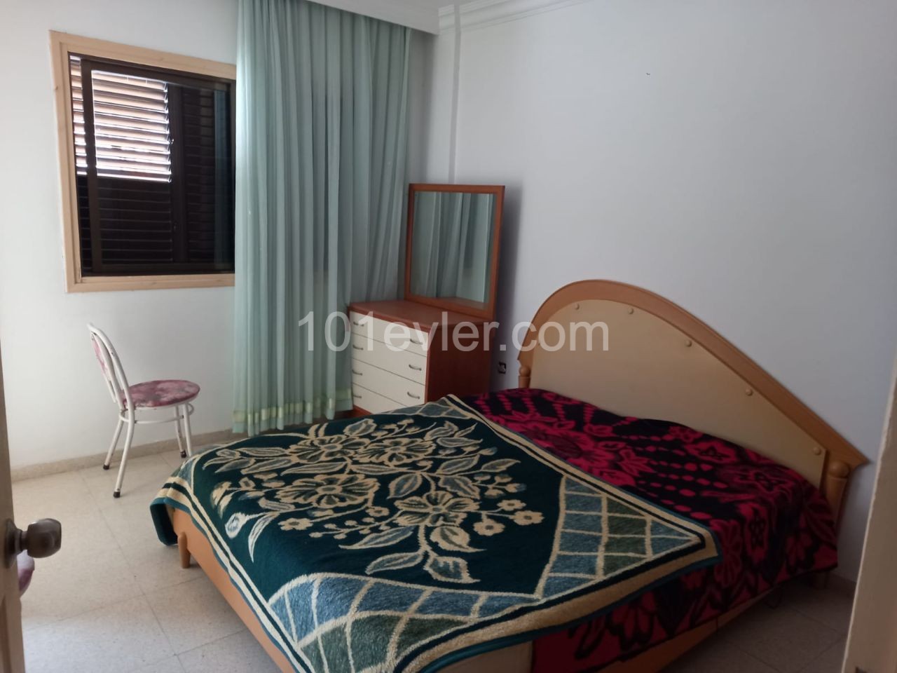 3+1 apartment for rent in center of Kyrenia.