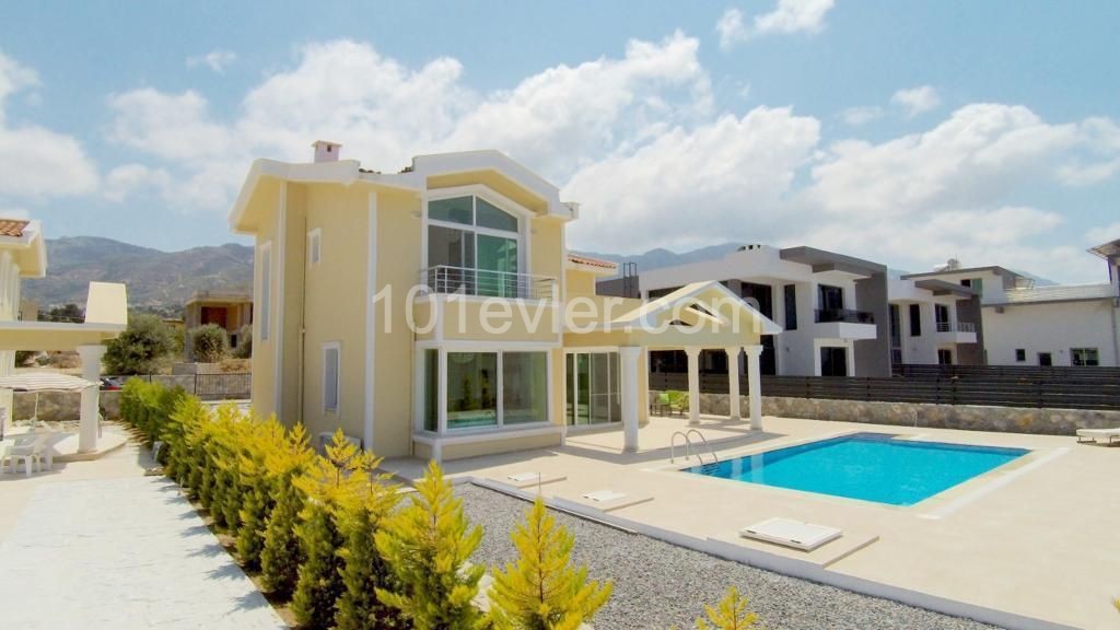 Furnished 3+1 Villa For Rent In Girne Alsancak ** 