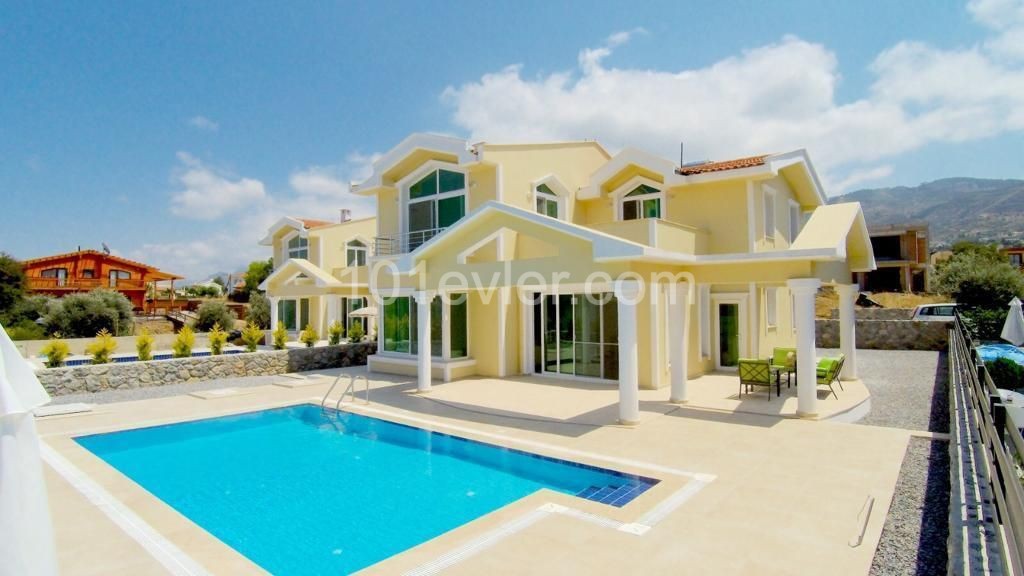 Furnished 3+1 Villa For Rent In Girne Alsancak ** 