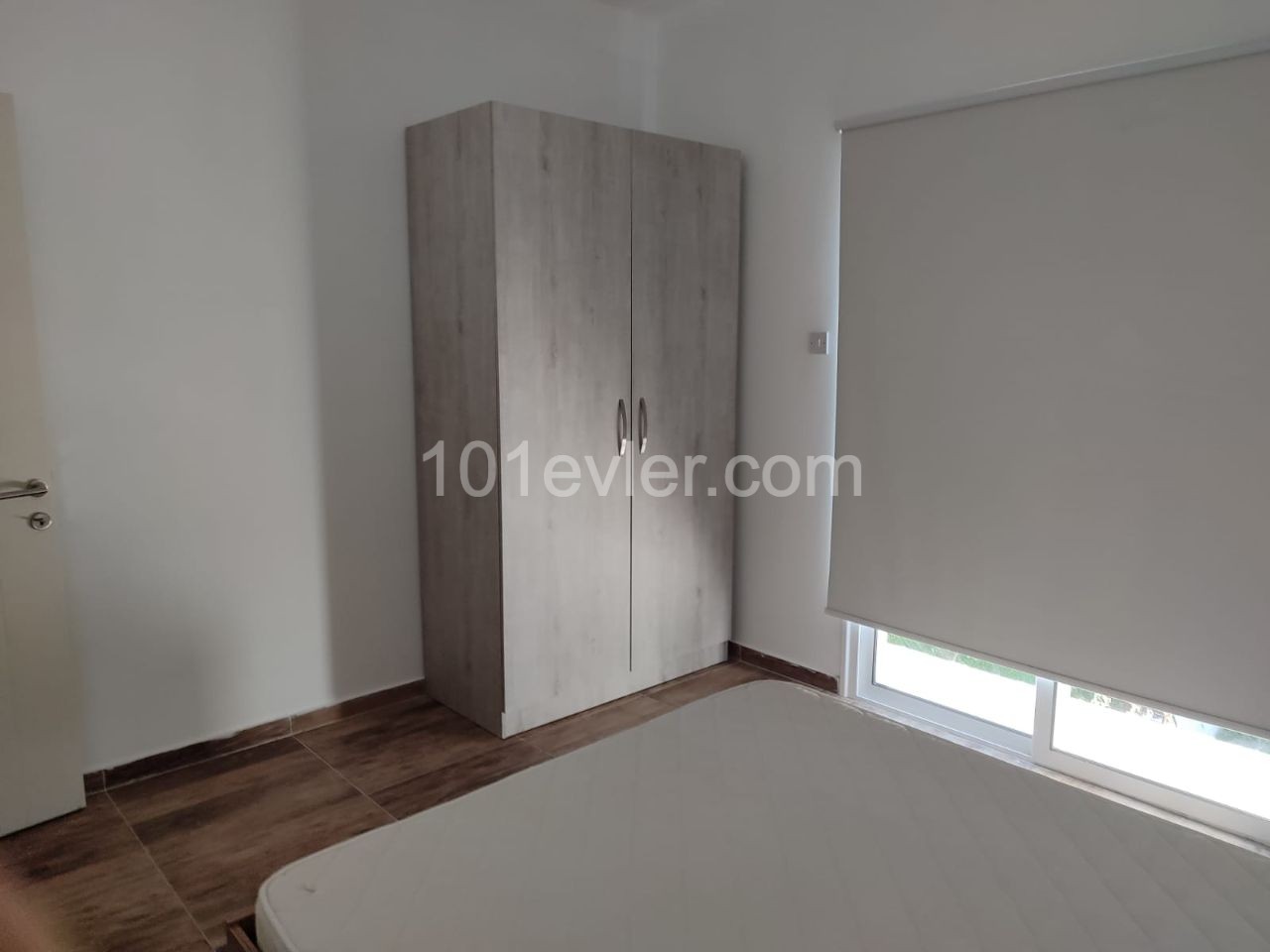 2+1 FURNISHED APARTMENT FOR RENT NEAR THE MAIN ROAD IN ALSANCAK, KYRENIA ** 