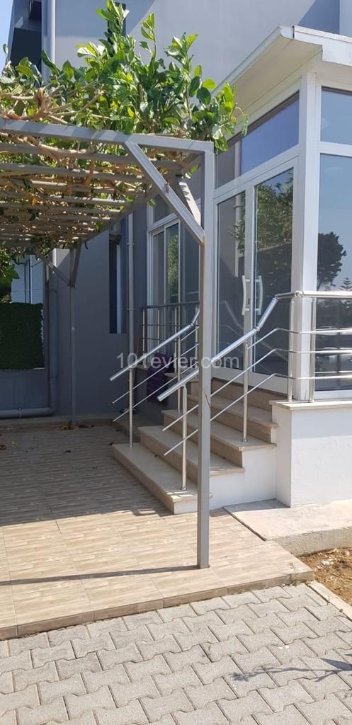 3+1 VILLA ZUR MIETE IN KYRENIA KARAOGLANOGLU DA FUL MÖBLIERT ** 