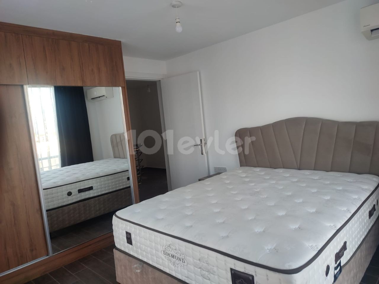 Girne merkezde kiralık 3+1 ful eşyalı lüks penthouse