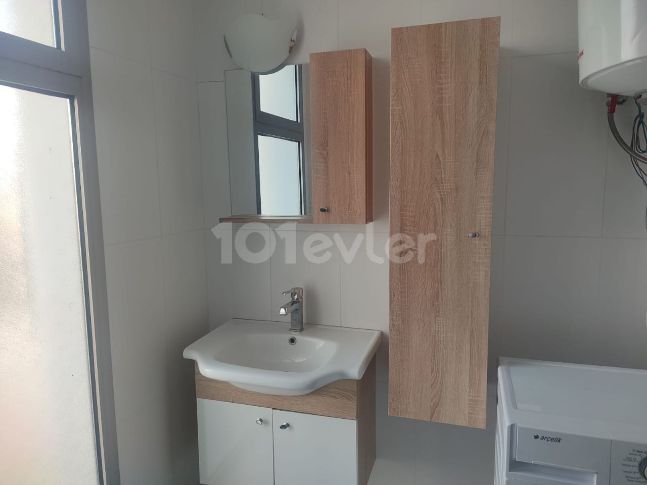 Girne merkezde kiralık 3+1 ful eşyalı lüks penthouse