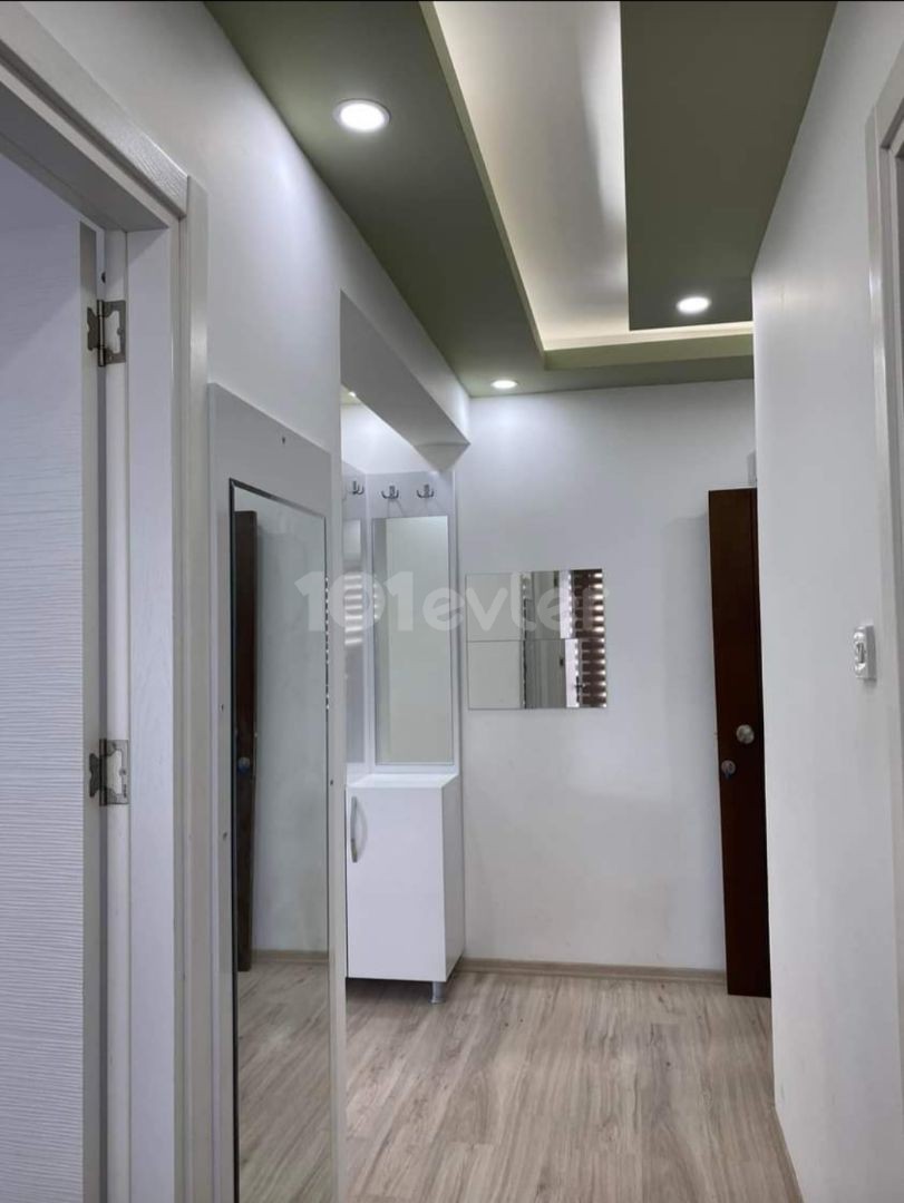 2+1 luxury flat for rent in the center off Kyreniye 