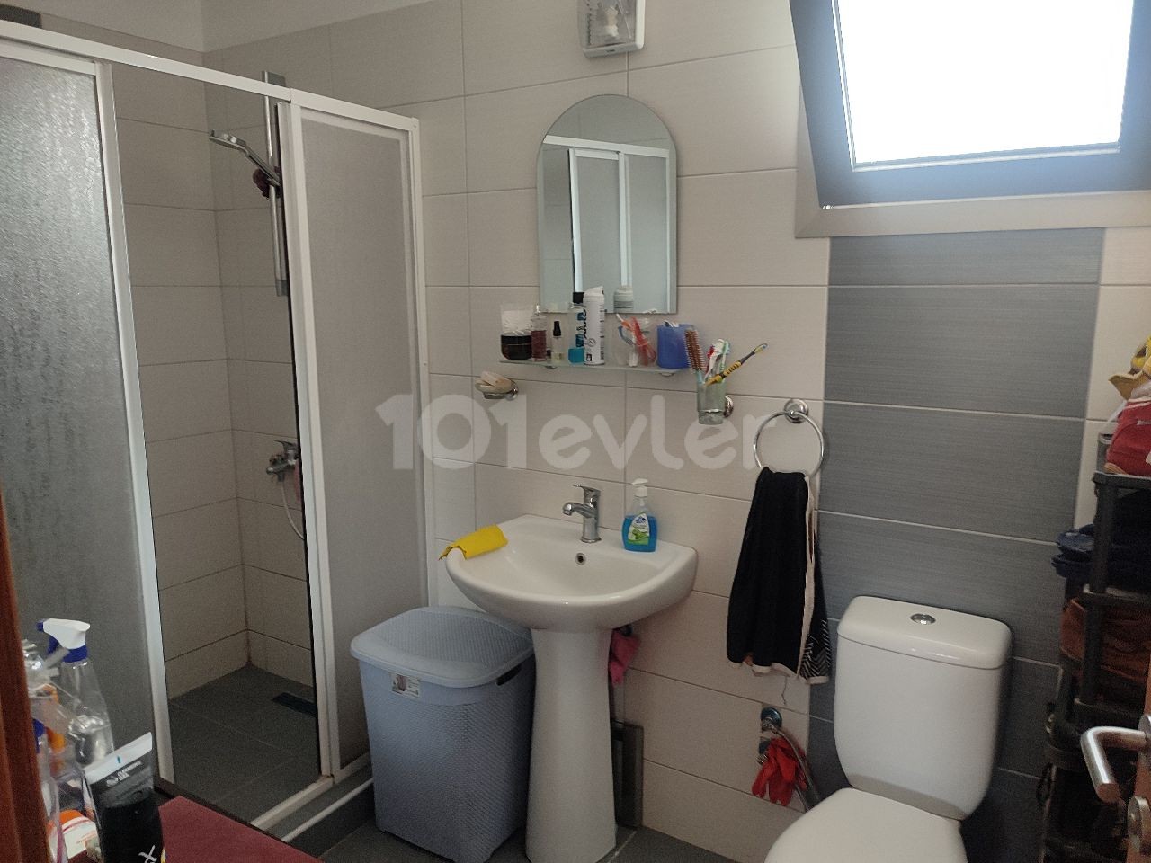 1+1 flat for sale in the Kyreniye Karaoğlanoğlu 