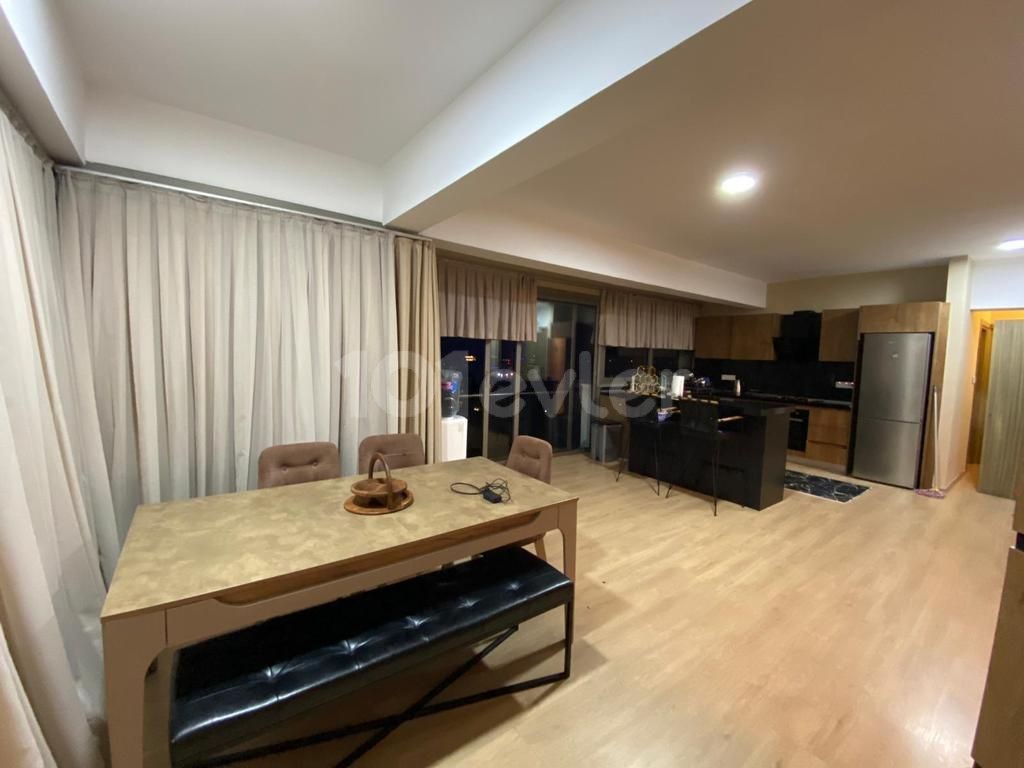 GİRNE MERKEZDE 3+1 KİRALIK PENTHOUSE