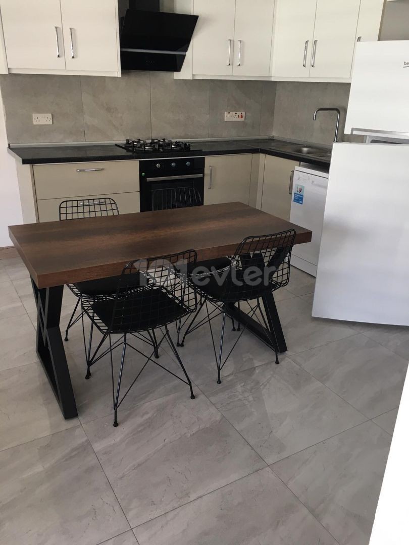 2+1 flat for sale in the center off Kyreniye 