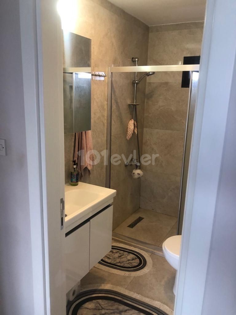 2+1 luxury  flat for sale! Fully furnished, all taxes paid, high rental income flat for sale with a pool in Kyrenia Alsancak.