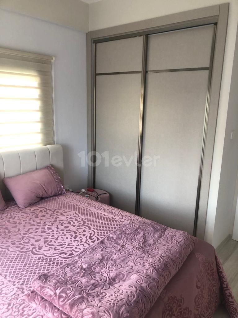 2+1 luxury  flat for sale! Fully furnished, all taxes paid, high rental income flat for sale with a pool in Kyrenia Alsancak.