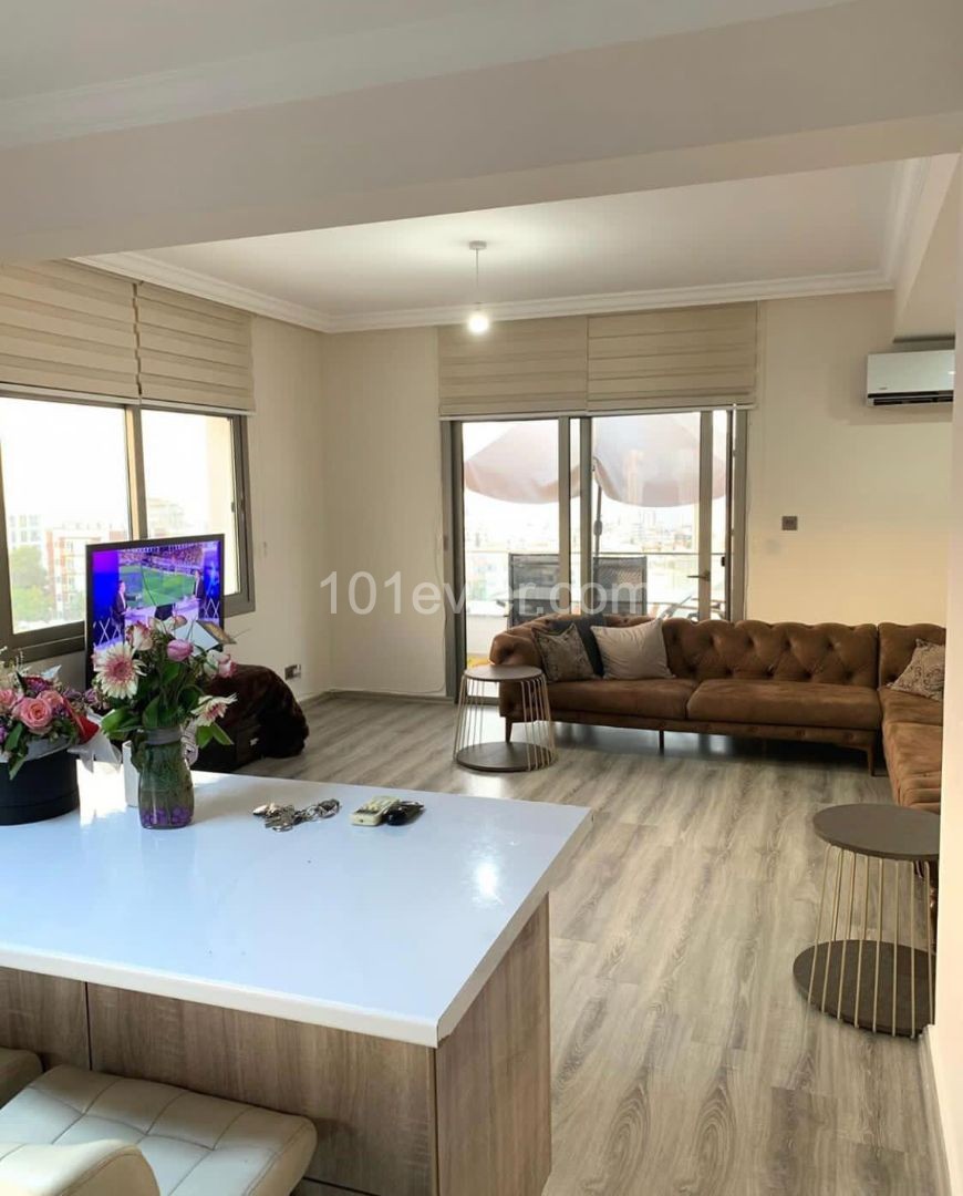 In Kyrenia city center, modern penthouse with amazing Kyrenia and a sea view. Fully furnished. Title deed on owners name. VAT been paid. 05338403555