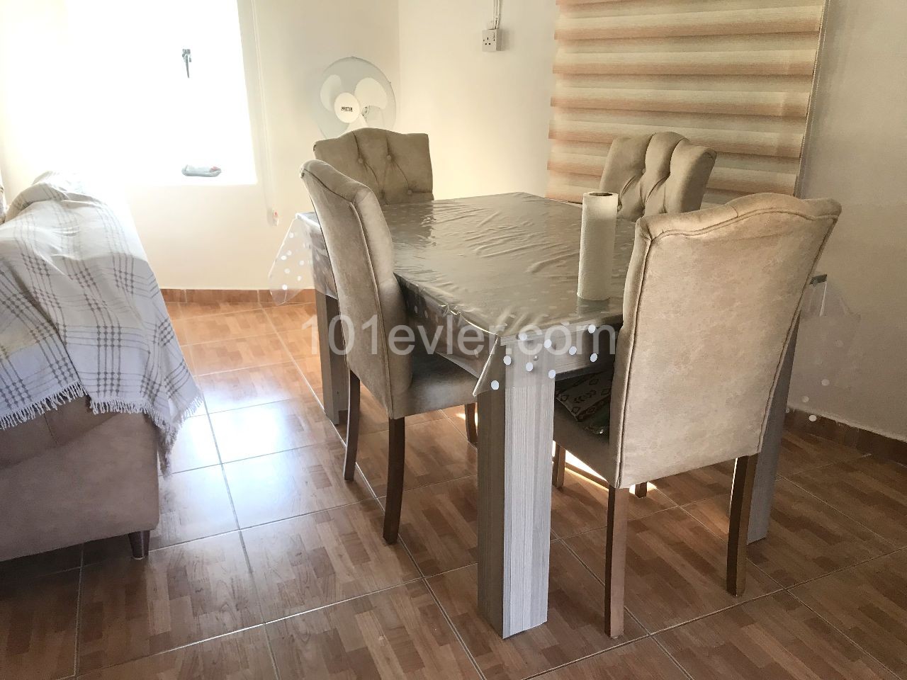 Girne Alsancak köy içinde 3 yatak odalı köy evi. 05338403555