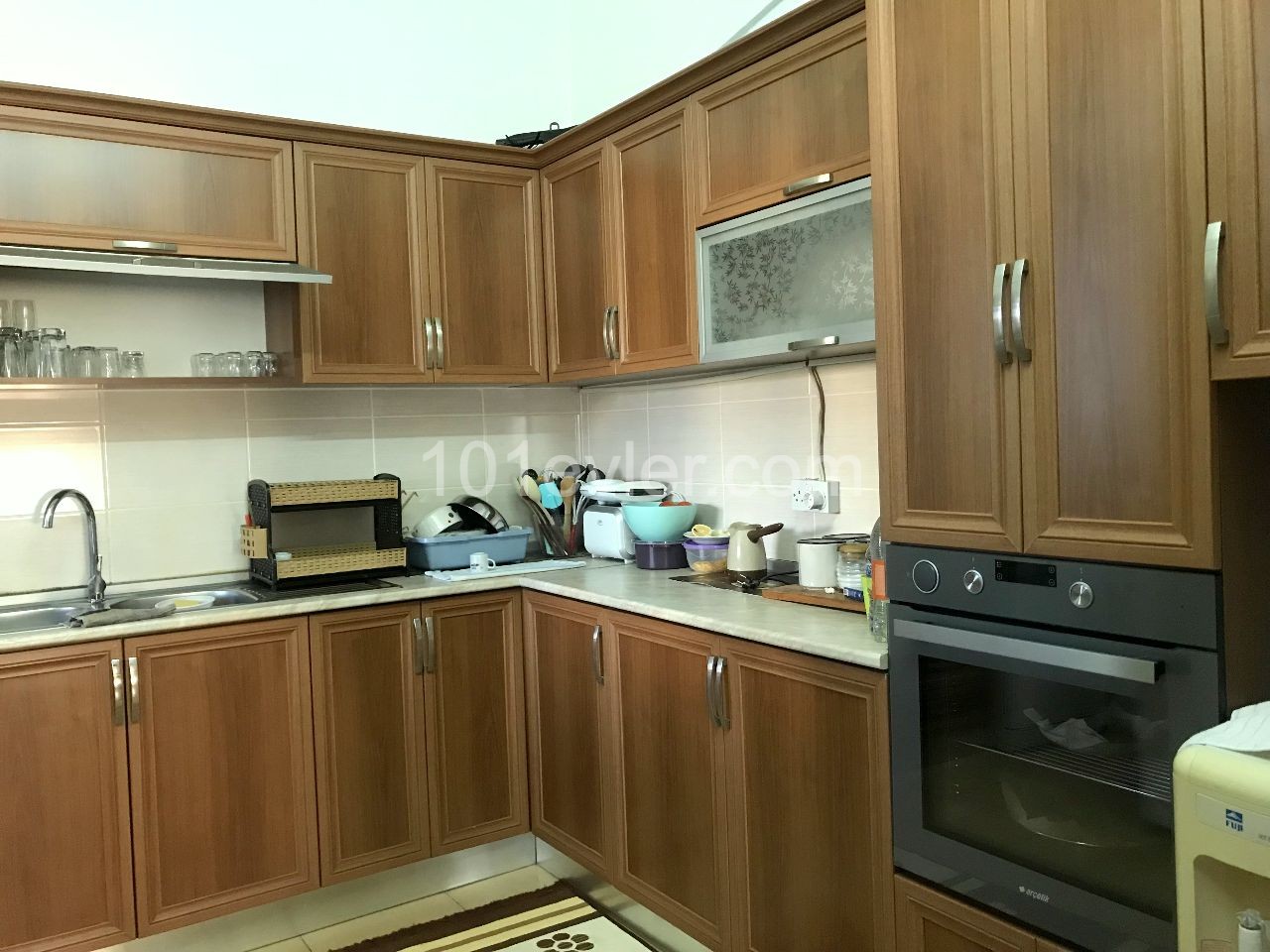 3-х спальный деревенский дом в деревне Гирне Алсанджак. 05338403555 ** 