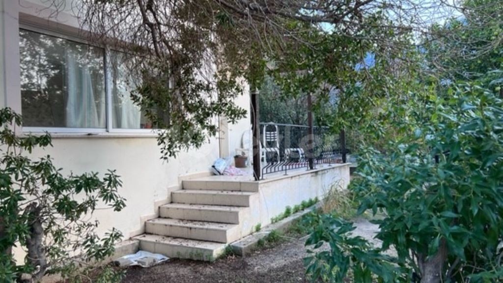 Kyrenia, 100 m vom Strandweg Lapta 3 2 + 1 Wohnung zum Verkauf. jede Investitionsagentur hat eine Höhe von bis zu 48.000 Grad. 3 zusammen verkauft werden und ein Zahlungsplan erstellt wird. 05338403555 ** 