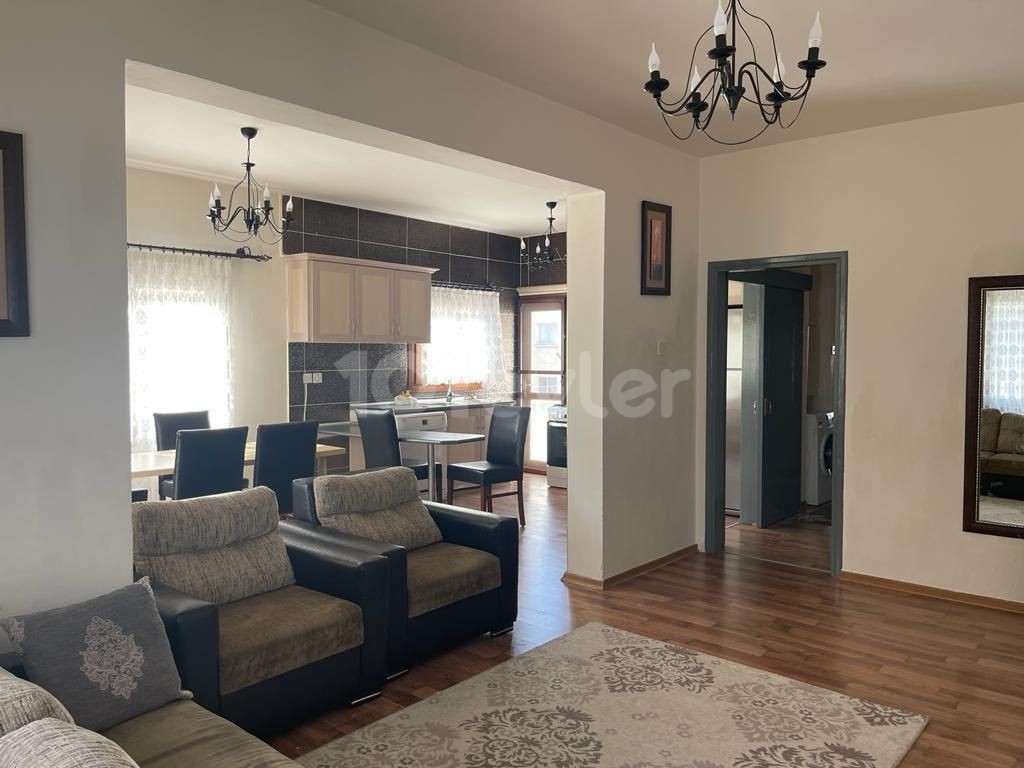 A 3-bedroom apartment in the center of Kyrenia, ready to move, renovated and fully furnished on the Levent site. Emergency sale has dropped from £70,000 !! The cob is ready, the VAT has been paid. 05338403555 ** 