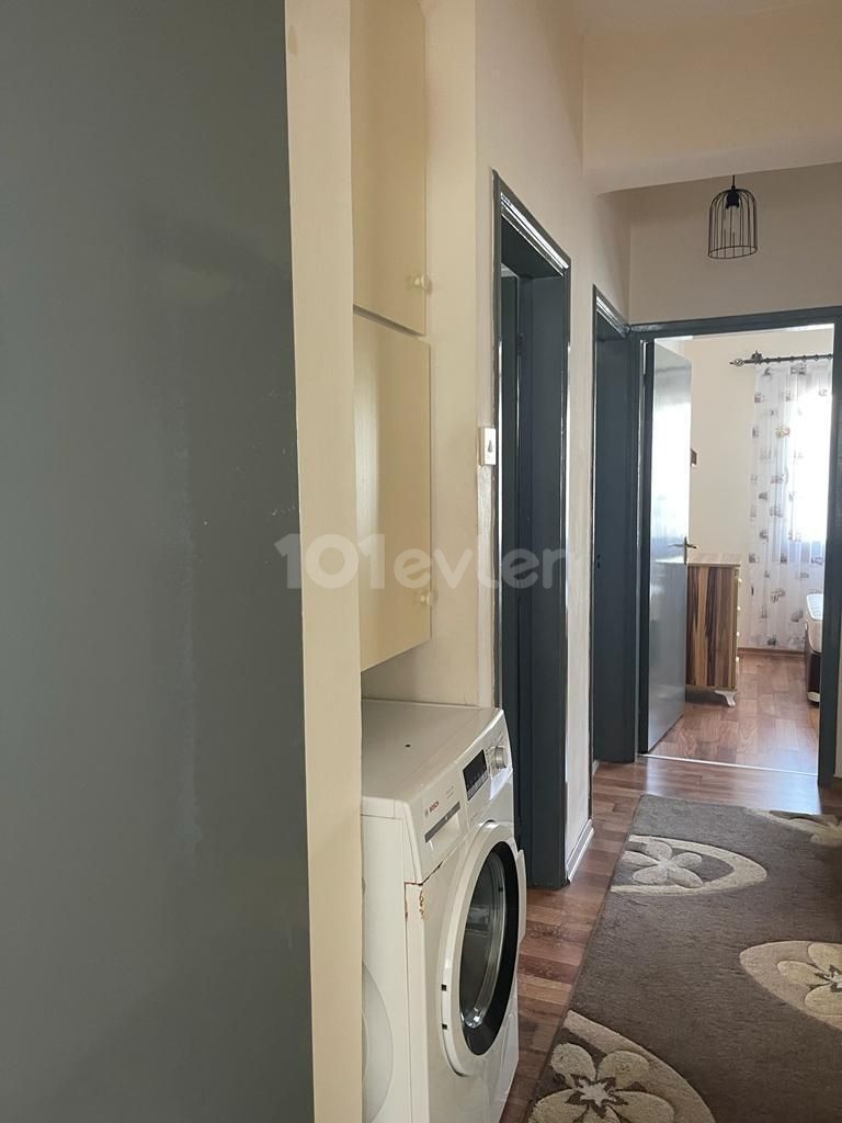 A 3-bedroom apartment in the center of Kyrenia, ready to move, renovated and fully furnished on the Levent site. Emergency sale has dropped from £70,000 !! The cob is ready, the VAT has been paid. 05338403555 ** 