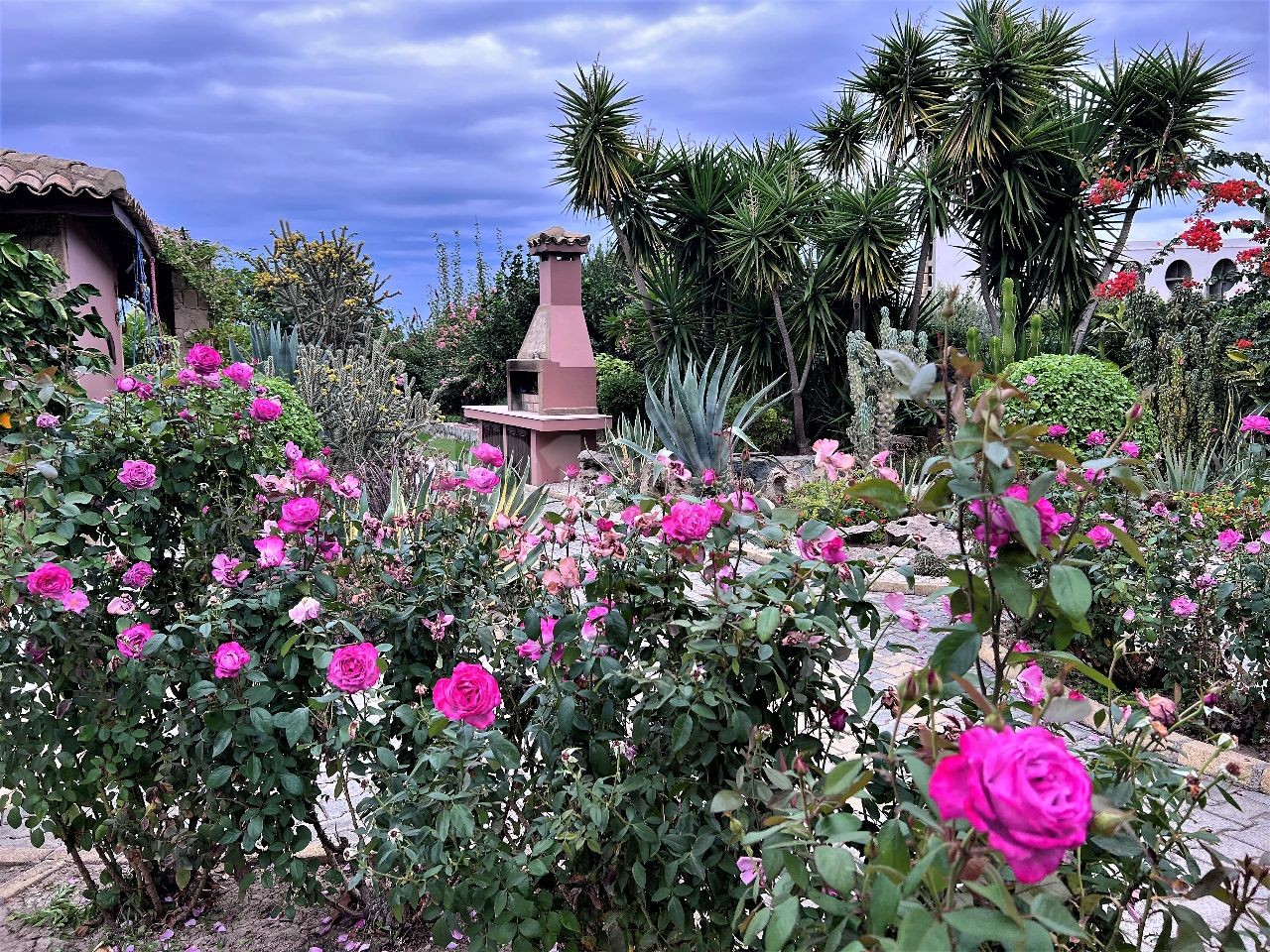 ویلا برای فروش in Lapta, گیرنه