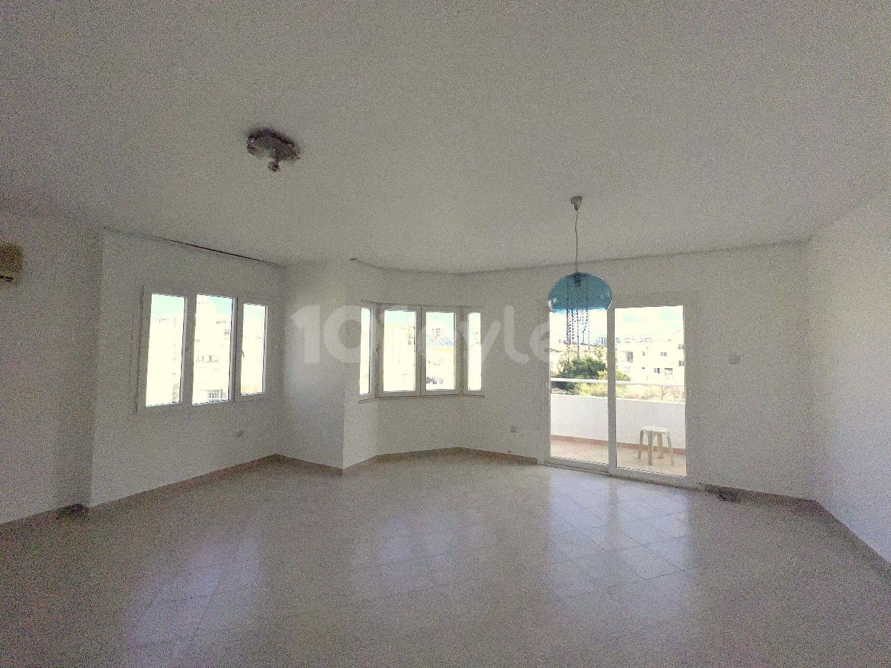 Penthouse For Sale in Girne Merkez, Kyrenia