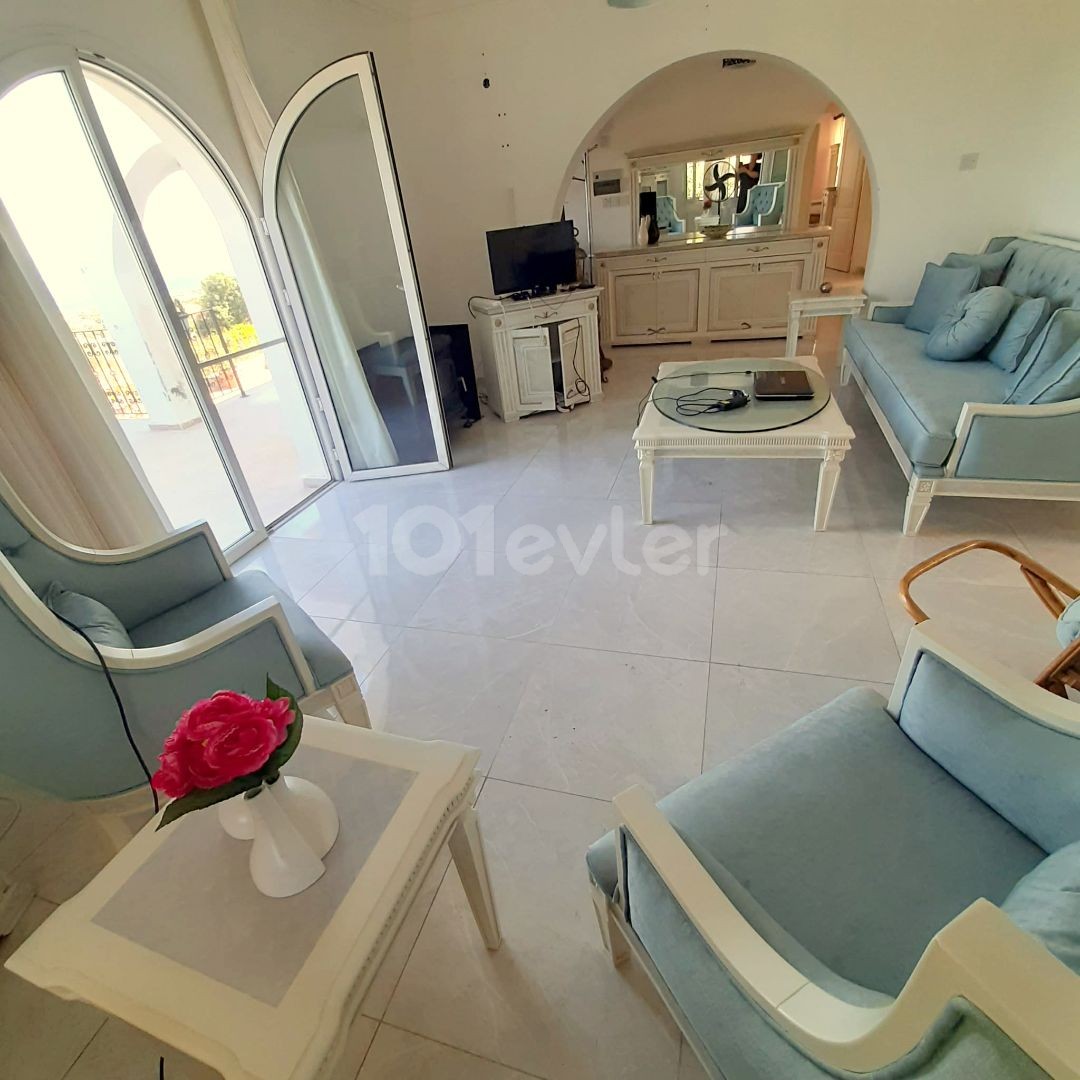 3 bedroom villa for rent in Kyrenia, Alsancak, Yeşiltepe region. 05338403555