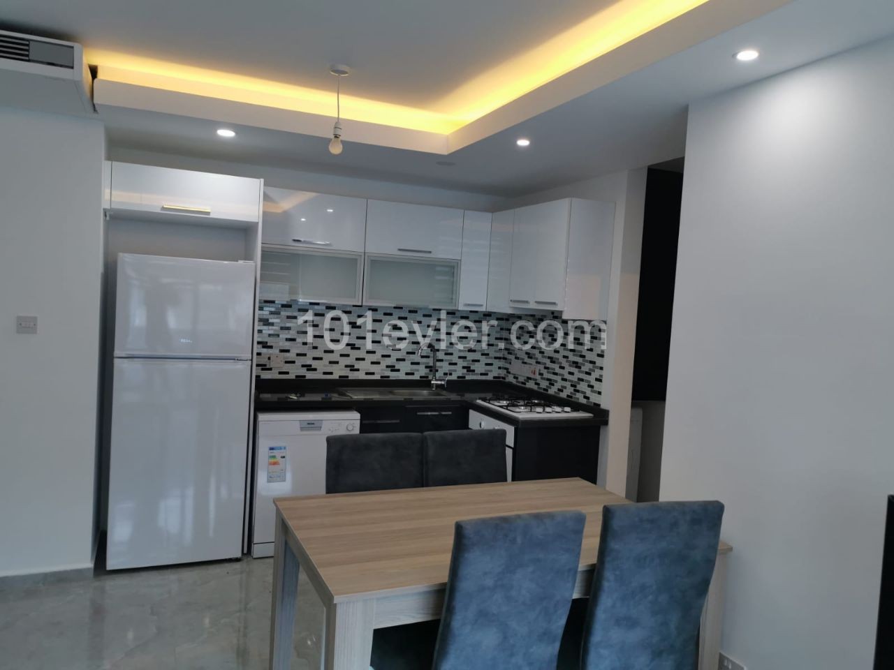 LUXURY 2 + 1  FLAT TO RENT IN LAPTA